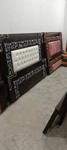 King size double bed 