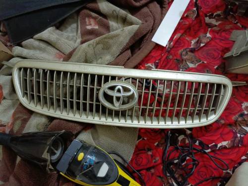 2D saloon 2007 headlights grill and codencer