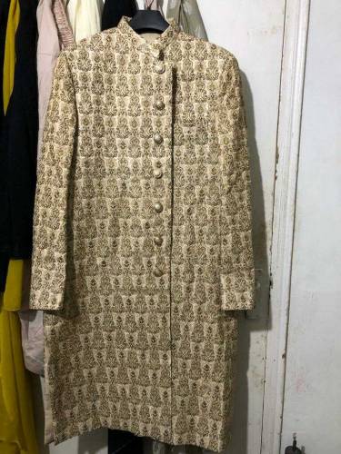 Sherwani 3 pcs only 1 time used. very good condition only Rs 15,000