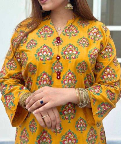 2 Pcs Women's Stitched Lawn Block Print Suit 