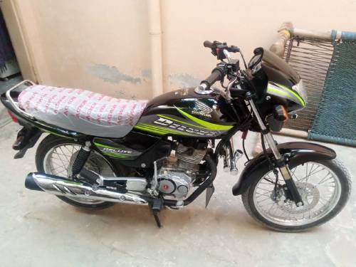 Honda deluxe 125 / 2016