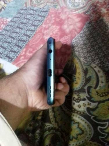 vivo y20s 4/128