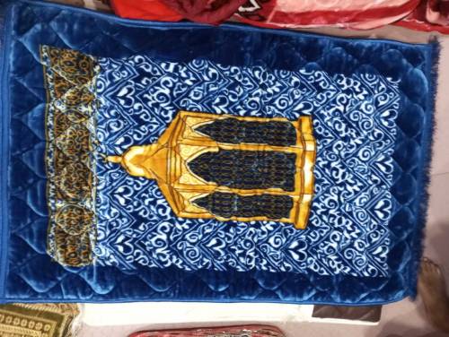 SS zone mart Premium Quality Velvet Foam Embossed Prayer Mat | Anti 