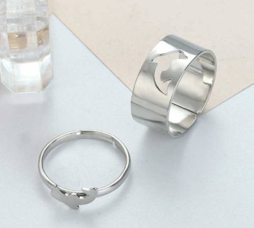 Dolphin design Ring 