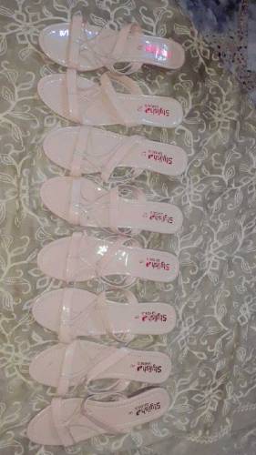 Ladies pumps 