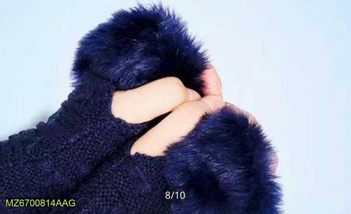 woman for Gloves 
