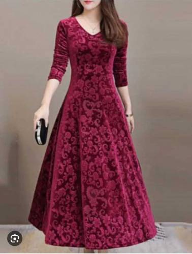 Beautiful velvet unstitched clothes you can make this beautiful Maxey