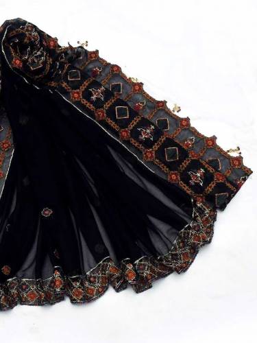 *LUXURY WEDDING & PARTY WEAR**BRAND* BAROQUE… EC 04    