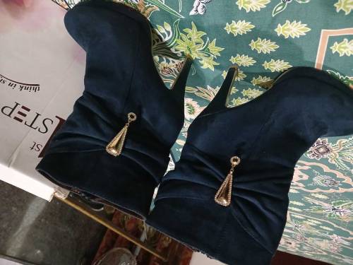 women shoes