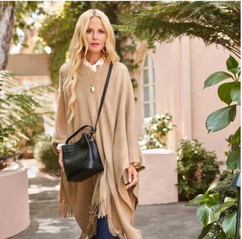 BRANDED SHIRALEAH ROWAN PONCHO ORIGINAL 