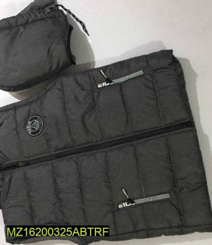 •  Fabric: Parachute•  Sleeveless Jacket•  Polyester Filling•  Sizes A