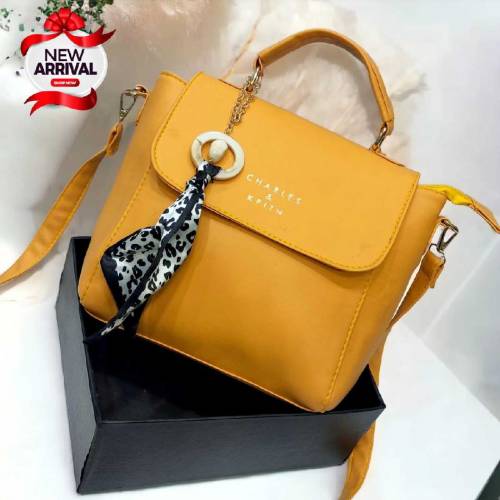 🎀 Charles & Keith Cross Body Bag 🎀✨  
