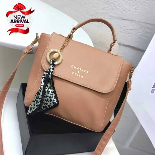 🎀 Charles & Keith Cross Body Bag 🎀✨  