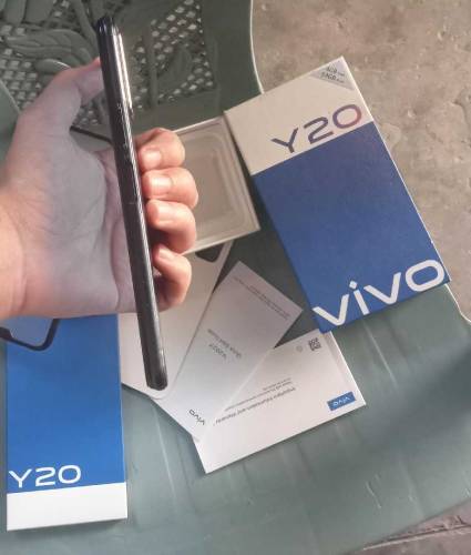vivo y20 4/64 urgent sale