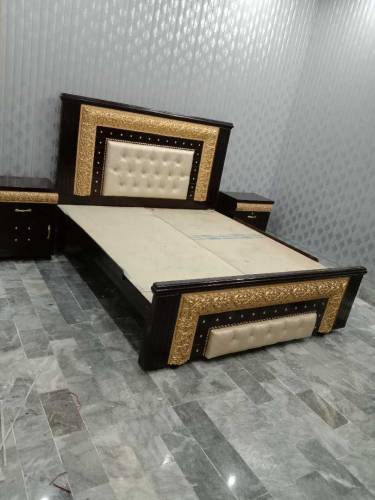 King size double bed 