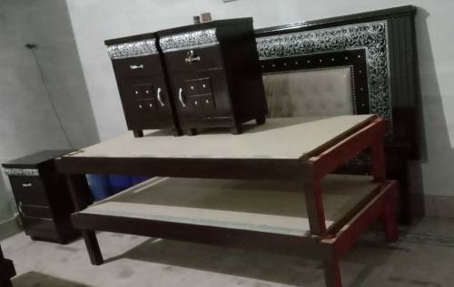 King size double bed 