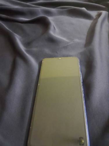 Vivo Y21 