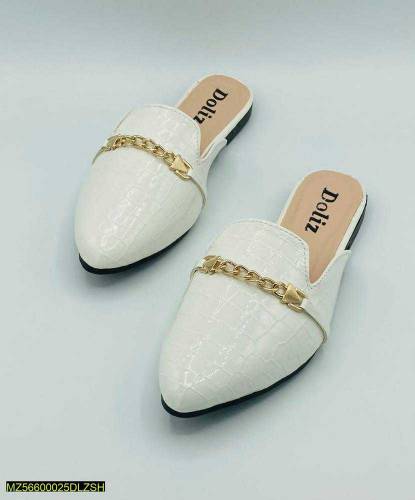 •  Material: Rexine•  Upper Sole: Rexine•  Lower Sole: TPR•  Product T