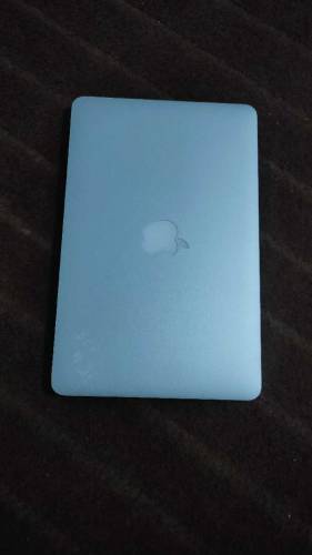 Apple MacBook air mid 2013