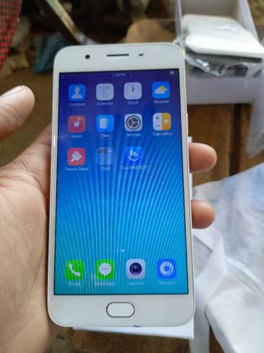 oppo f1s 4/64 GB 