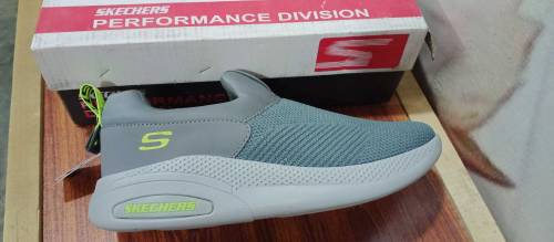 Skechers Performance