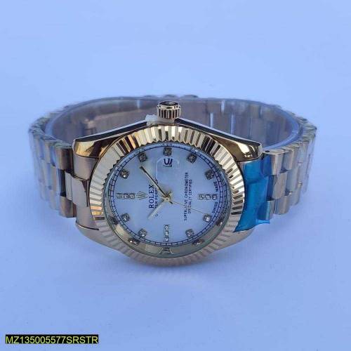 men watch
