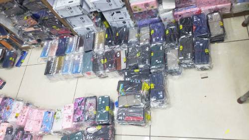 all old mobile pouch available 