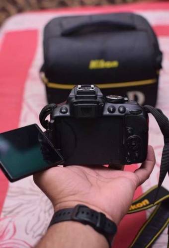 D 5300 18/55mm professional DSLR camera 