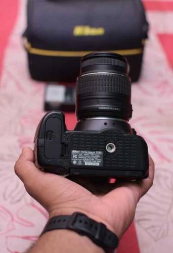 D 5300 18/55mm professional DSLR camera 