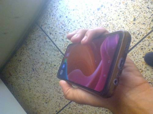 realme mobile 3/64gb model C21....