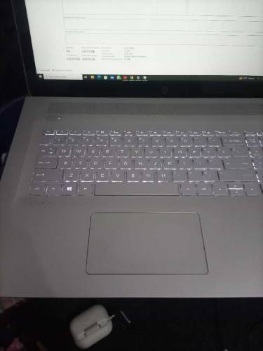hp envy elitebook core i7 ,6gen 8gb ram/256gb SSD.Wirh rouch screen.