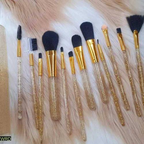 Makeup Brushes 