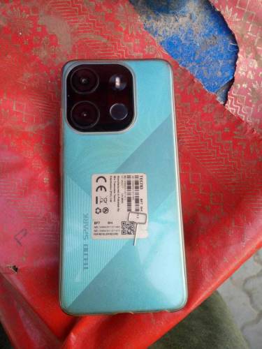 Tecno spark go 