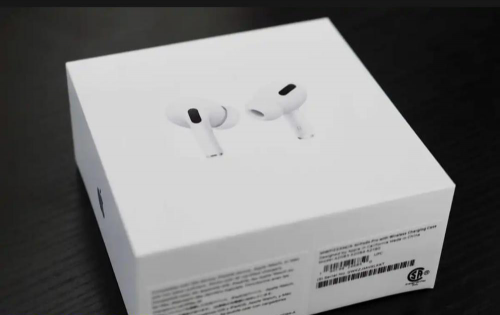 •  Material: Plastic•  Wireless•  2x More Active Noise Cancellation•  