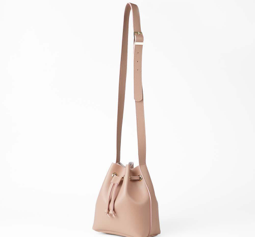 Bucket bag