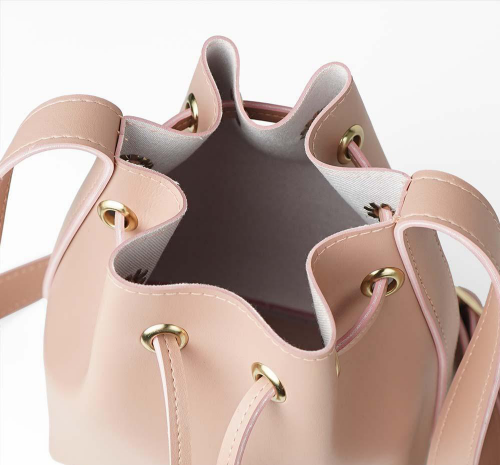 Bucket bag