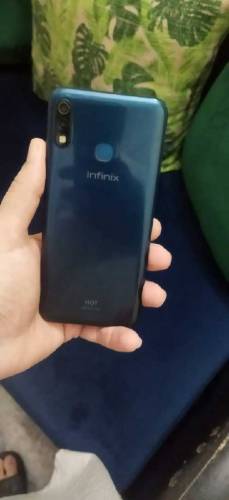 infinix hot 8 lite 10/10