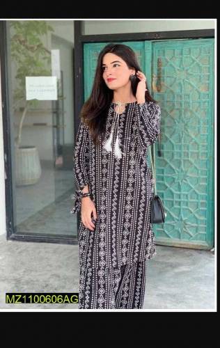 •  Fabric: Lawn•  Size: Medium•  Quality: Super Fine•  Dimension: (Che