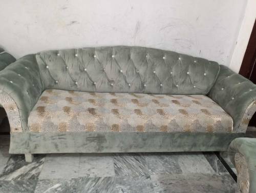 6seater complete sofa set in grey colour