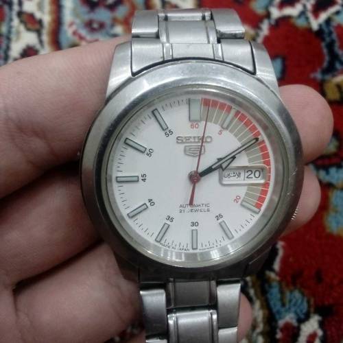 SEIKO 5 brandet watch