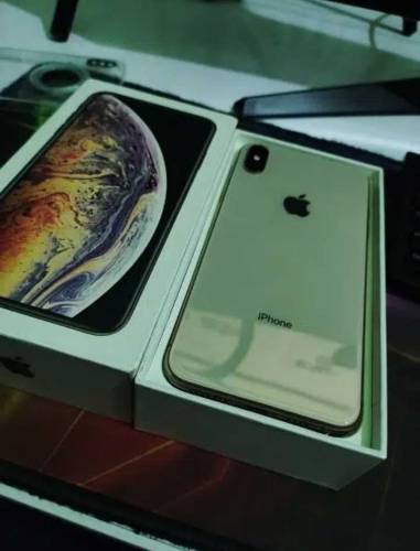 iphone Xs max 256GB condition 10/10 All ok no foult 