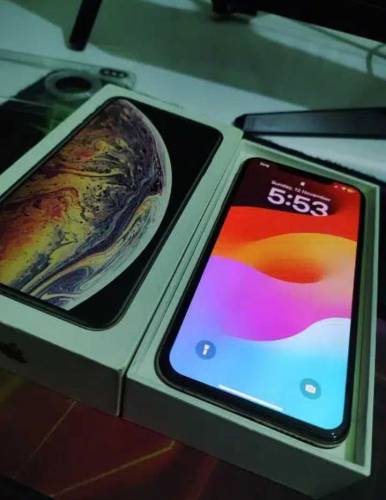 iphone Xs max 256GB condition 10/10 All ok no foult 