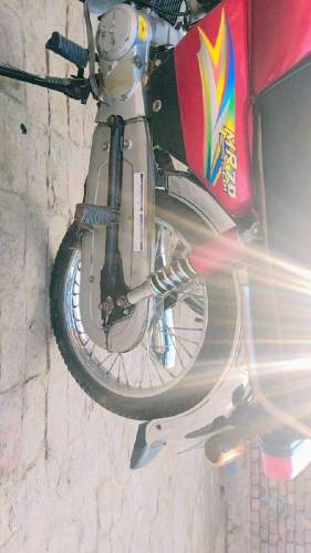 Good condition bike 70 Metro for sell and low price for you. no rust
