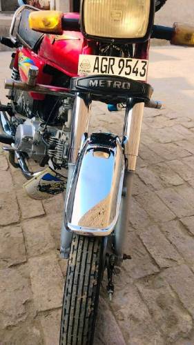 Good condition bike 70 Metro for sell and low price for you. no rust