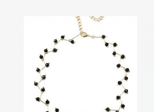 Zigzag Necklace in Black