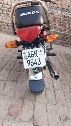 70 bike 70 cc Metro by sell good condition 