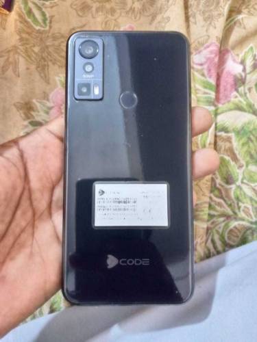 d code bold 2 4gb 64gb 10by 10 condition ha all ok ha 
