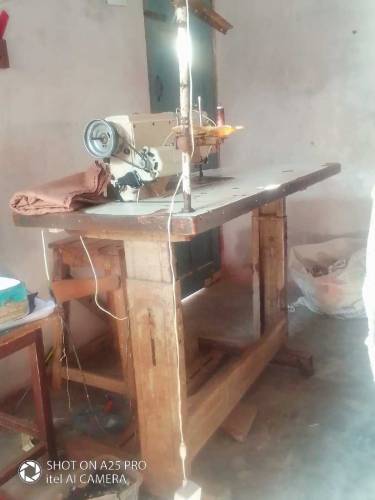 Juki Gemsy sewing machine 