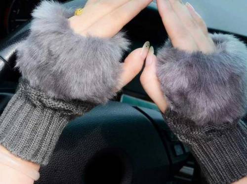 woll gloves