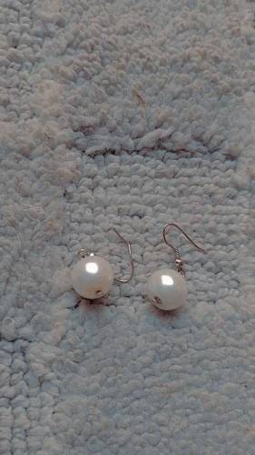 Selling cute Korean earrings 